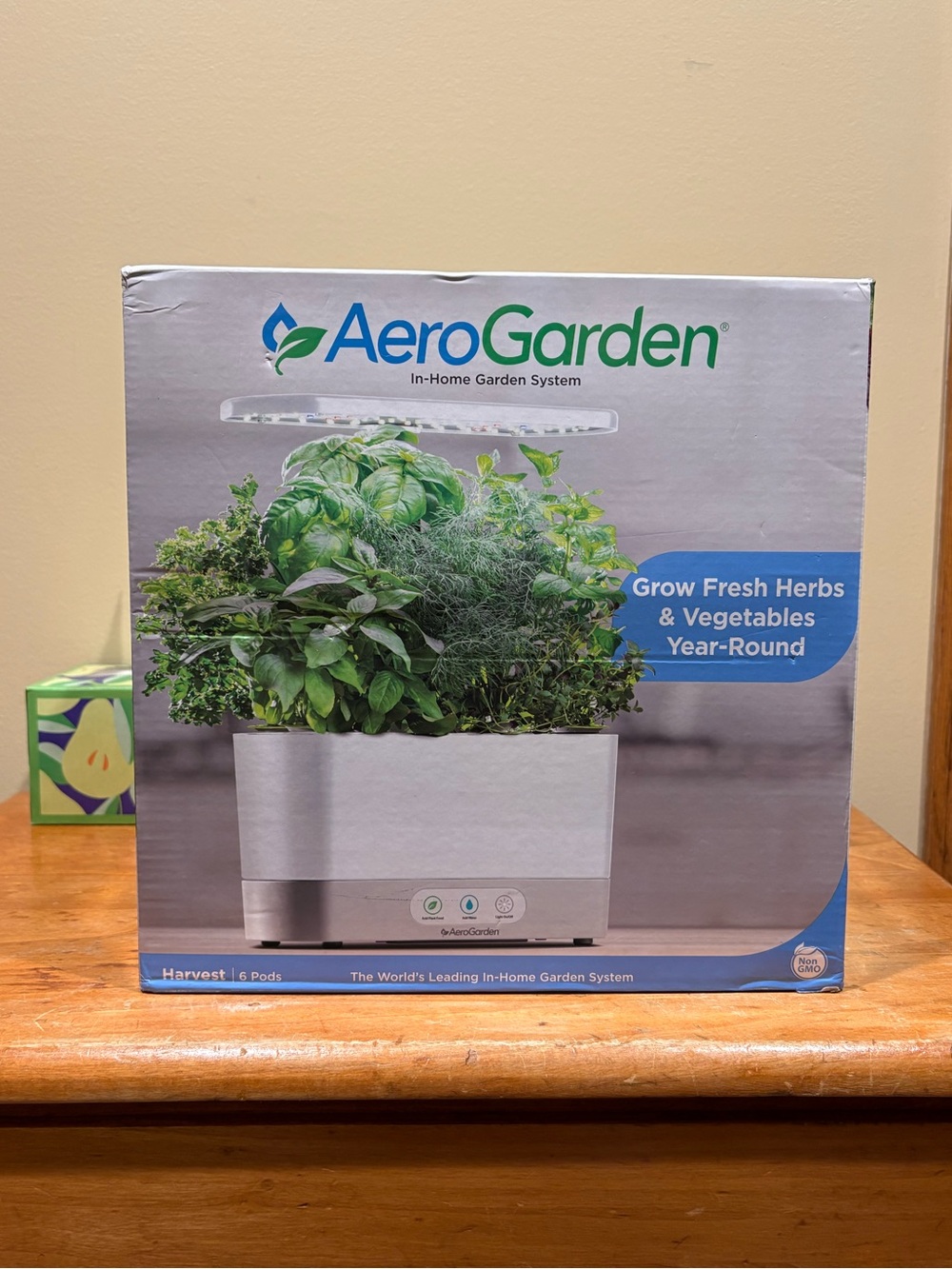 NEVER OPENED AeroGarden Harvest 6-Pod Indoor Garden (Model 100690)